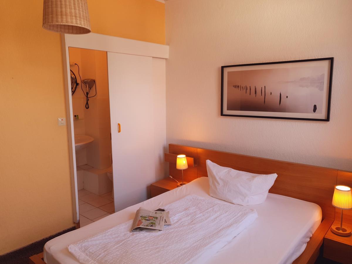 Suedhotel พาเดอร์บอร์น ภายนอก รูปภาพ
